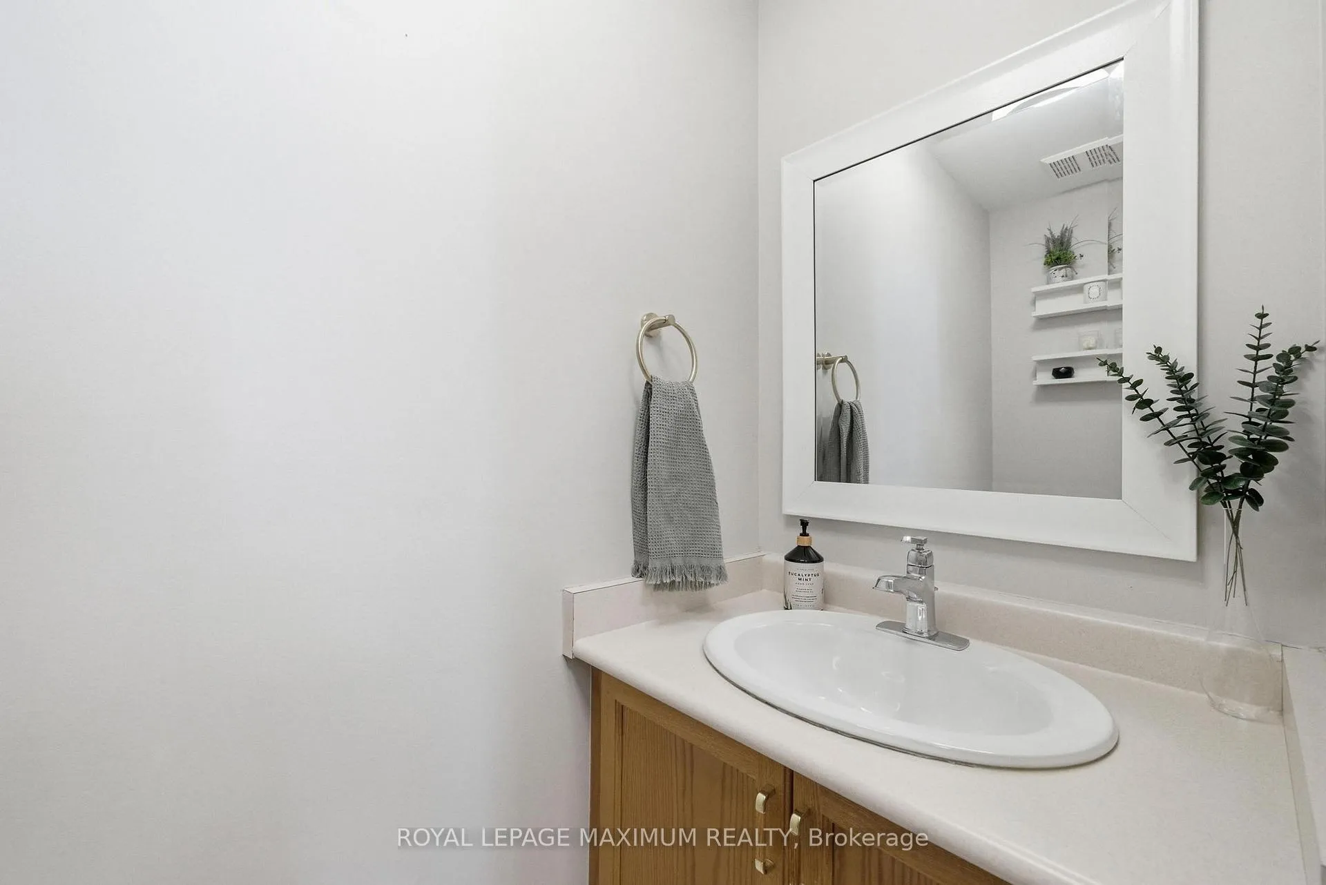 Photo 18 of 2 Castle Park Boulevard, Vaughan, Sonoma Heights — HOMEH