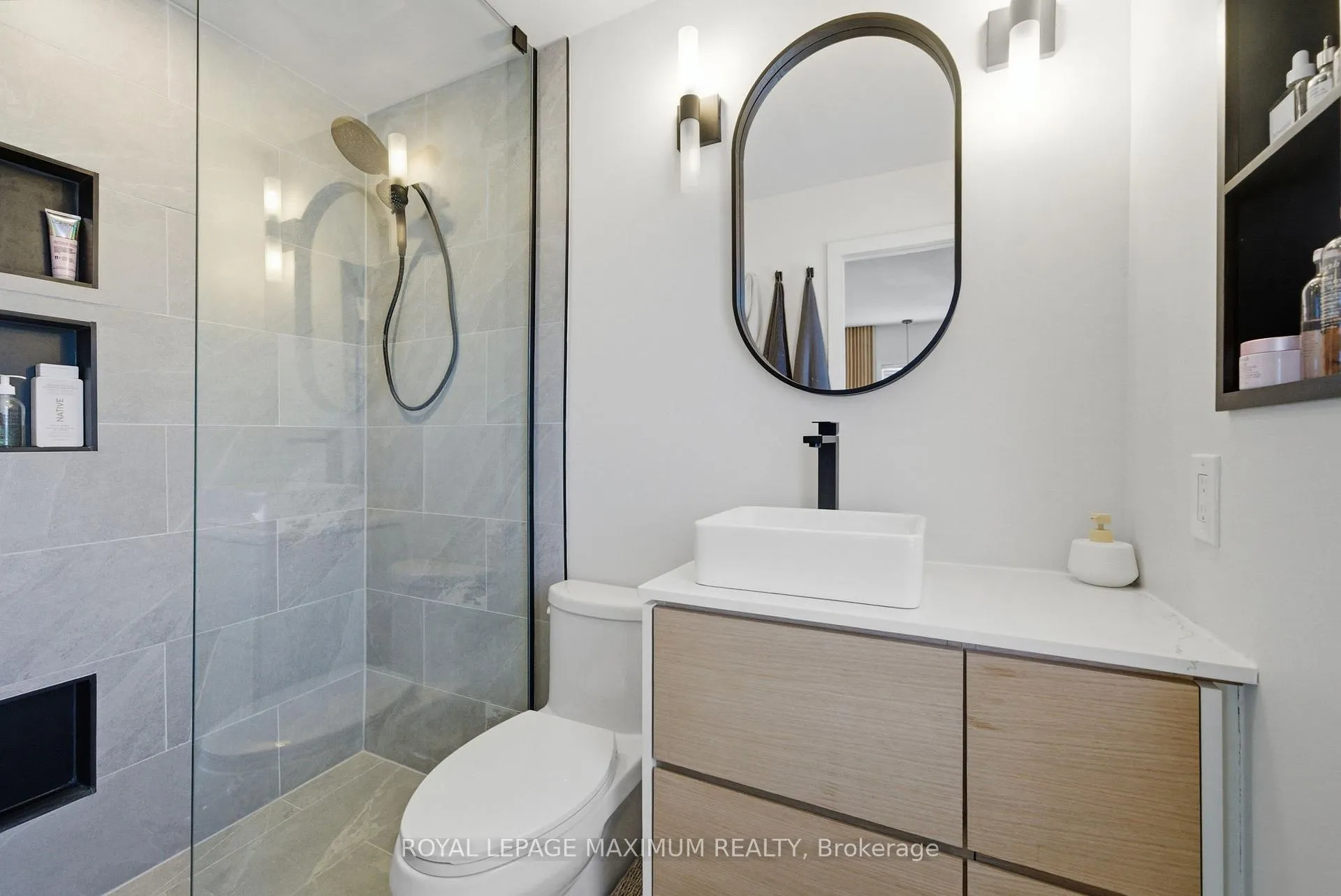 Photo 23 of 2 Castle Park Boulevard, Vaughan, Sonoma Heights — HOMEH