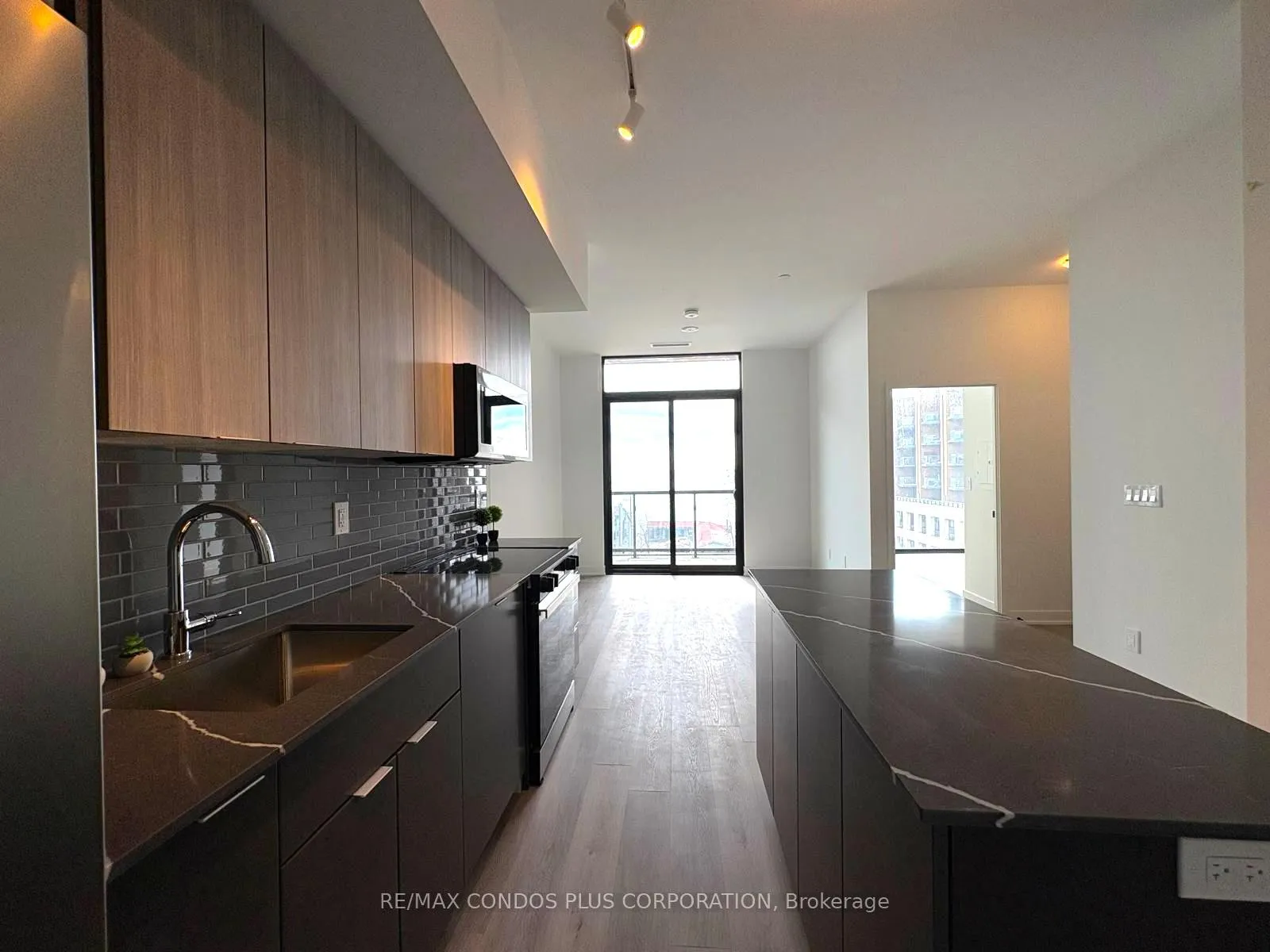 Photo 2 of Unit 414, 2075 Lakeshore Road, Burlington, Brant — HOMEH