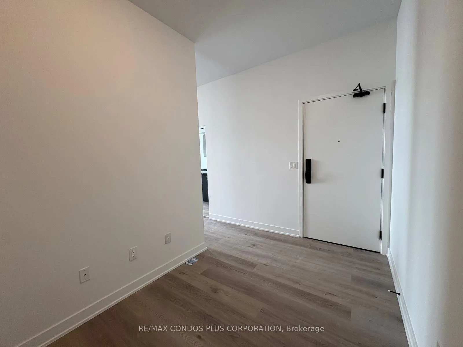 Photo 17 of Unit 414, 2075 Lakeshore Road, Burlington, Brant — HOMEH