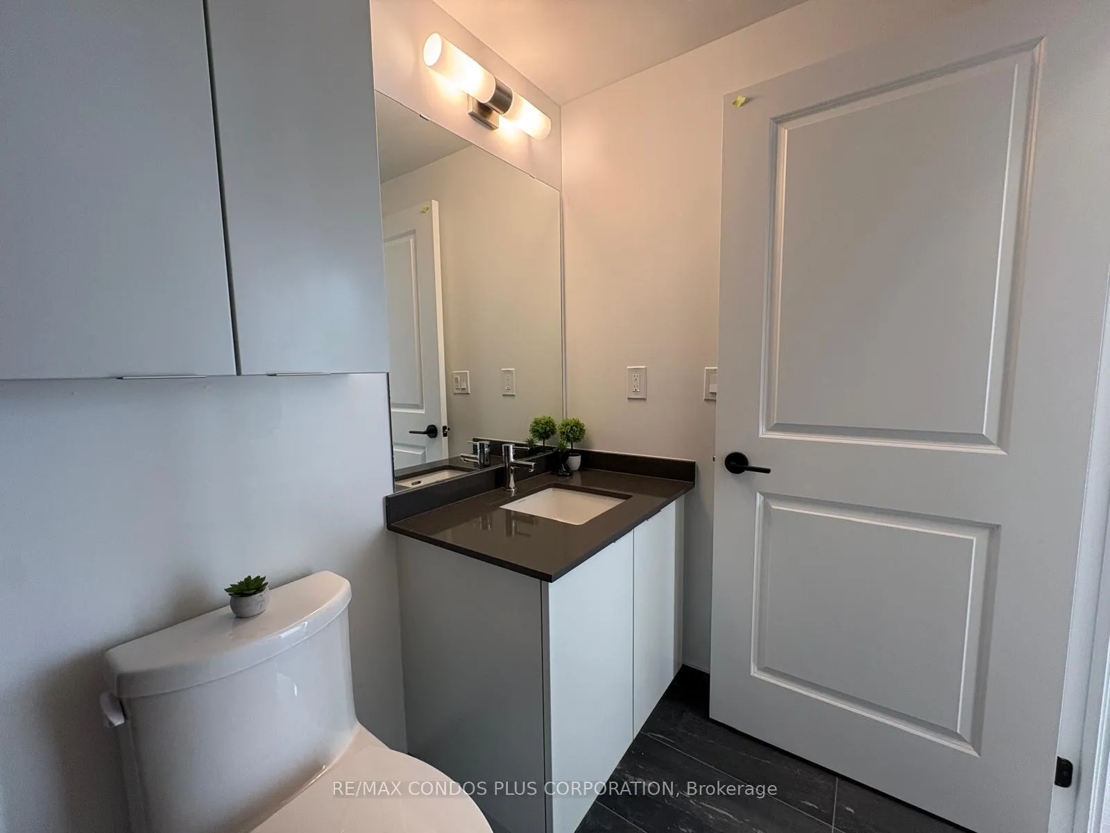 Photo 20 of Unit 414, 2075 Lakeshore Road, Burlington, Brant — HOMEH