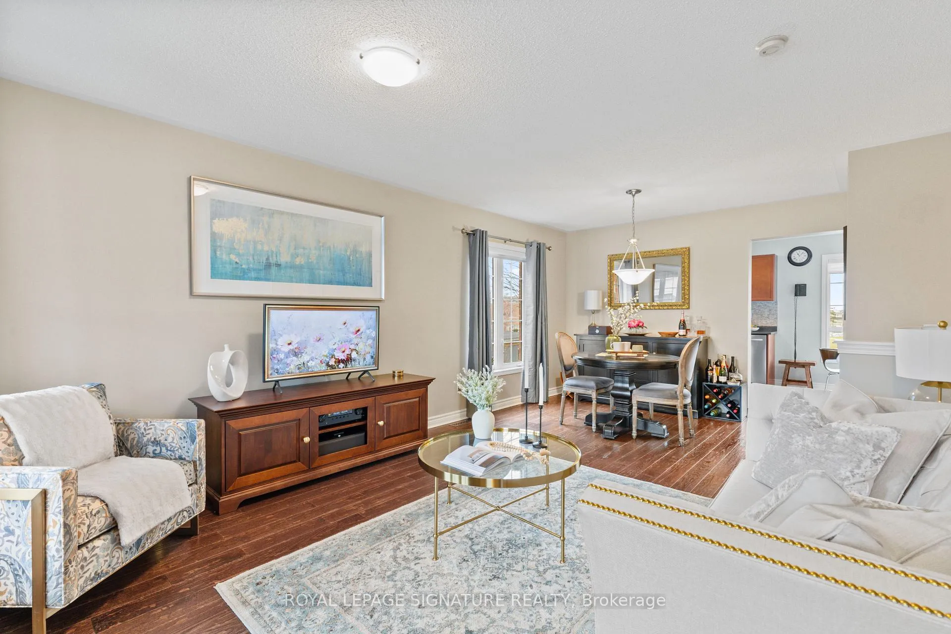 Photo 6 of 1247 Robson Crescent, Milton, Beaty — HOMEH