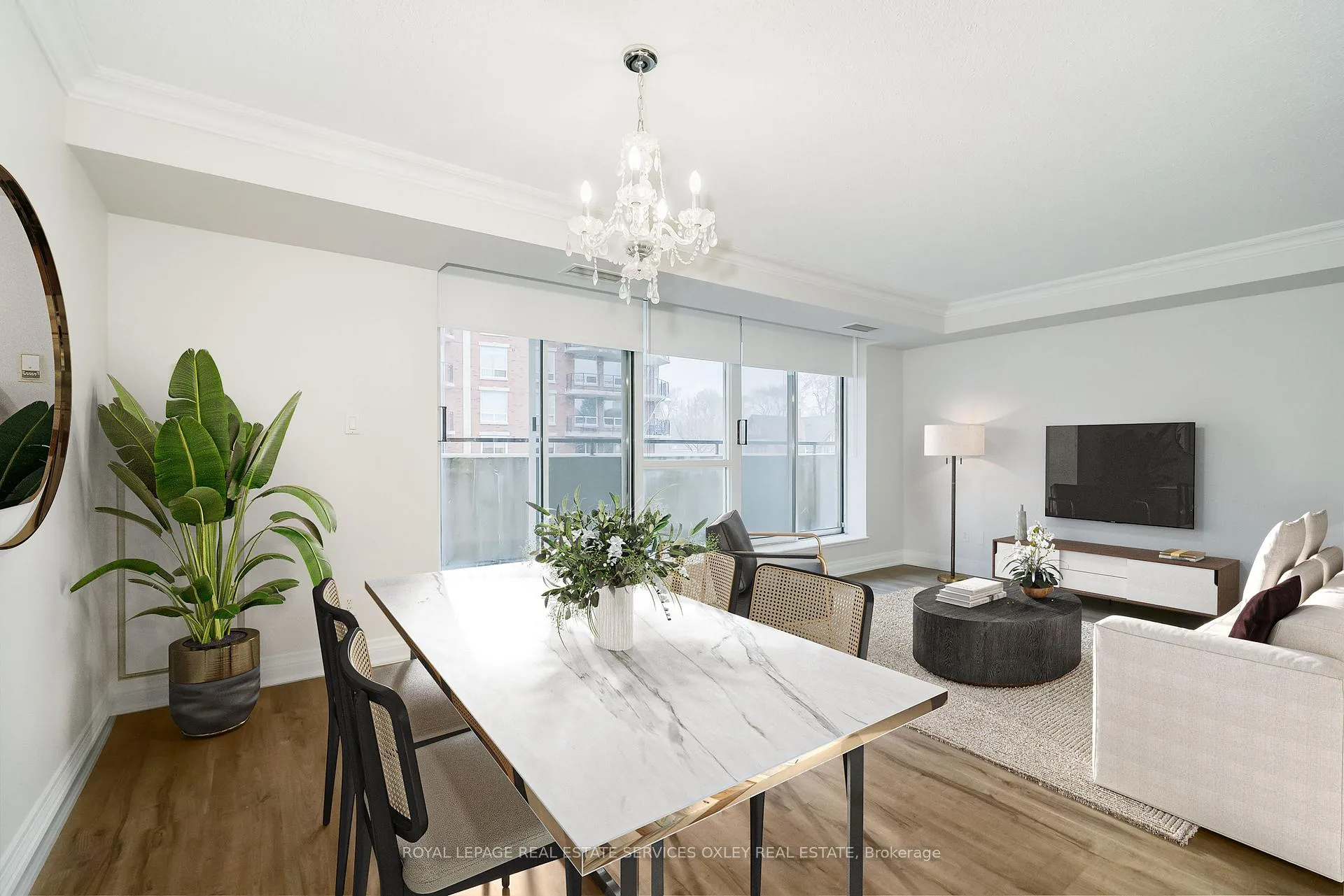 Photo 2 of Unit 202, 3130 Yonge Street, Toronto, Lawrence Park North — HOMEH