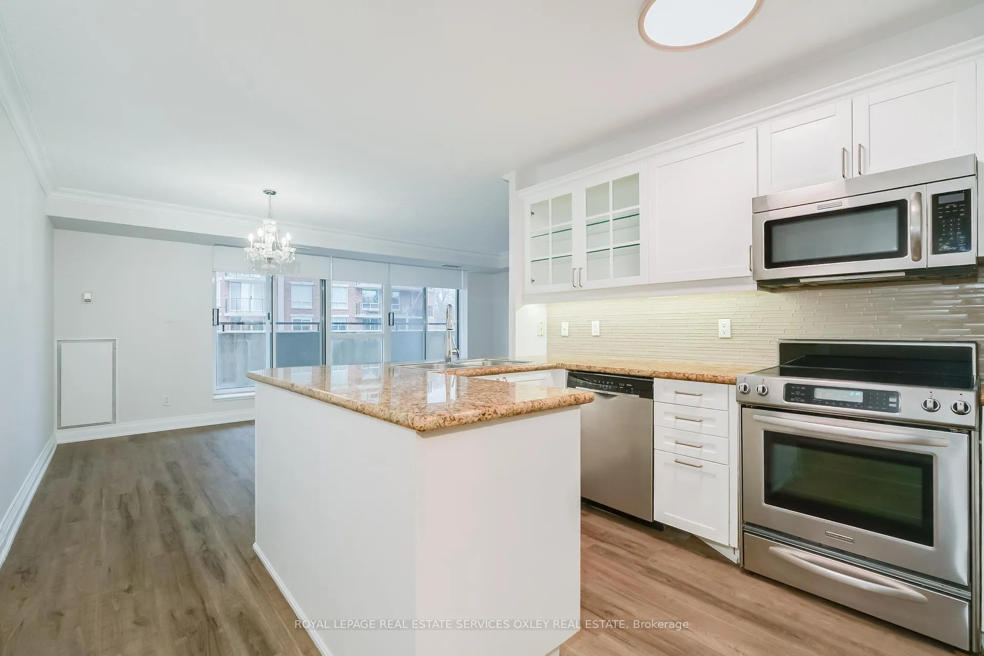 Photo 7 of Unit 202, 3130 Yonge Street, Toronto, Lawrence Park North — HOMEH