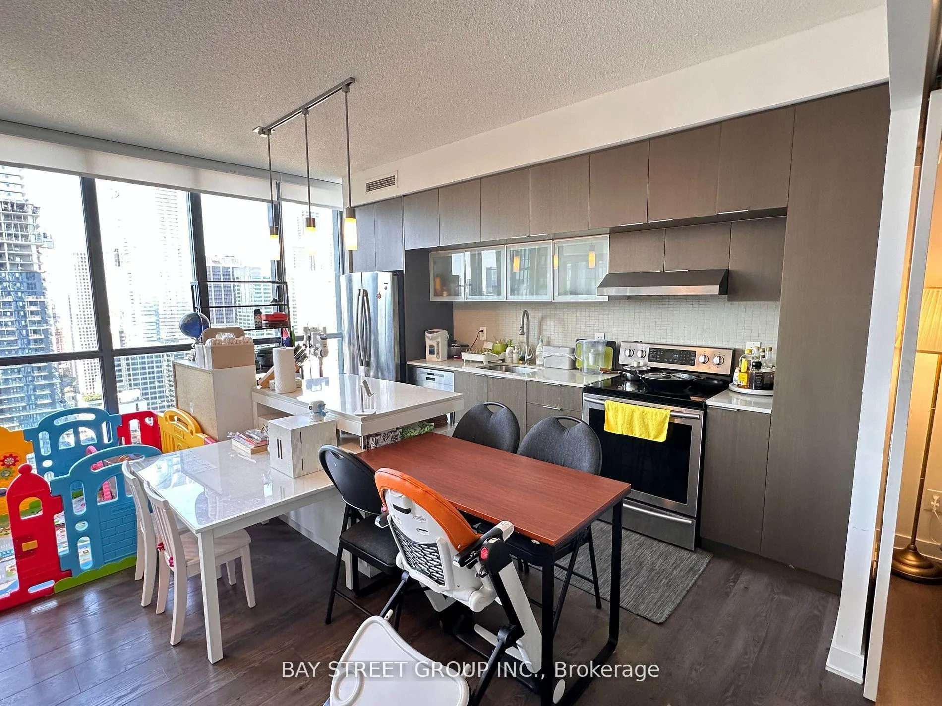 Photo 3 of Unit 3704, 110 Charles Street E, Toronto, Church-Yonge Corridor — HOMEH