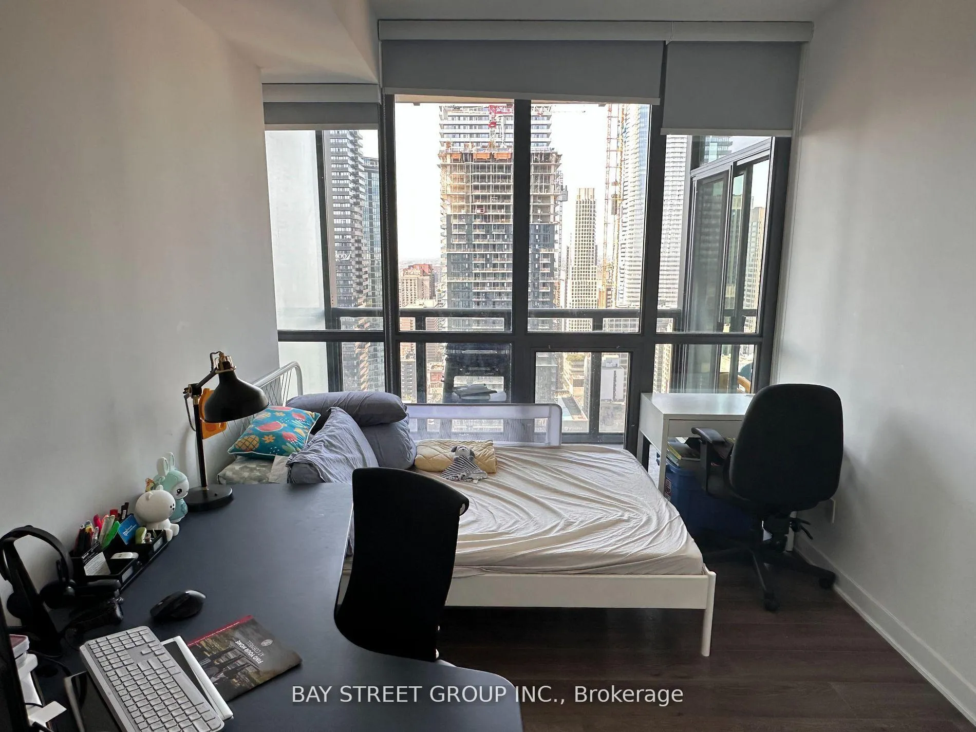 Photo 8 of Unit 3704, 110 Charles Street E, Toronto, Church-Yonge Corridor — HOMEH