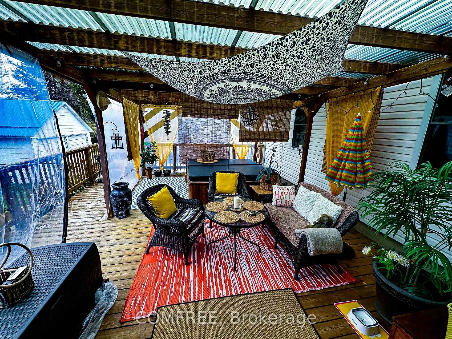 Photo 10 of 38 South Edgeware Road, St. Thomas — HOMEH