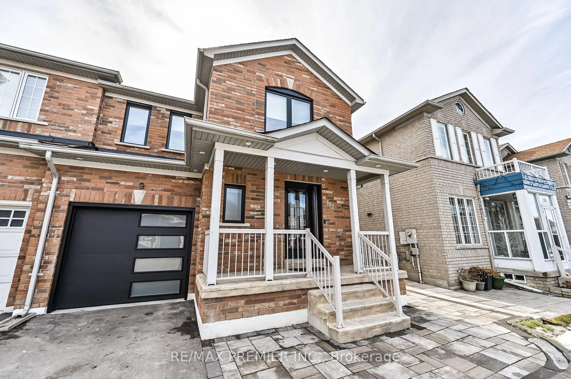 Photo 3 of 152 Laurelhurst Crescent, Vaughan, Vellore Village — HOMEH