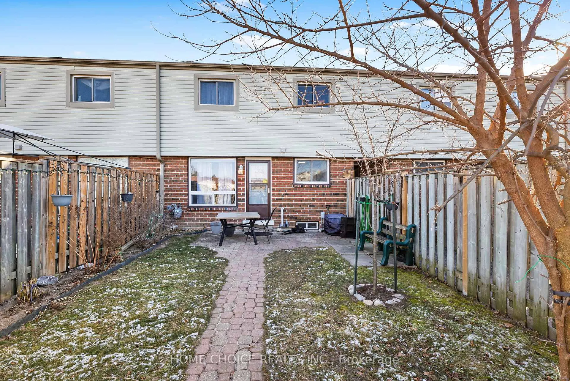 Photo 1 of Unit 38, 120 Nonquon Road W, Oshawa, Centennial — HOMEH