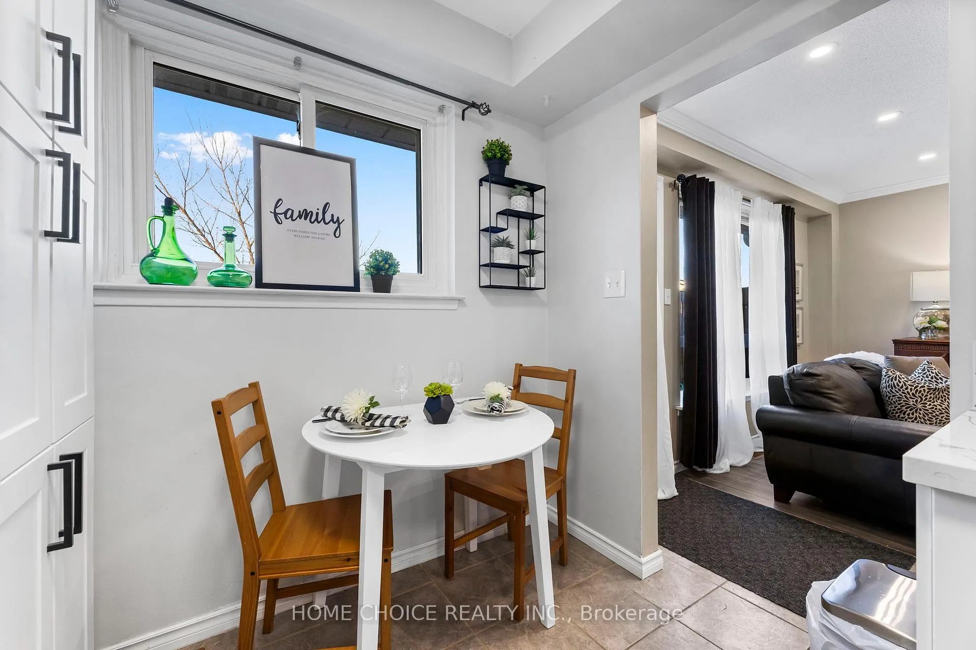 Photo 9 of Unit 38, 120 Nonquon Road W, Oshawa, Centennial — HOMEH