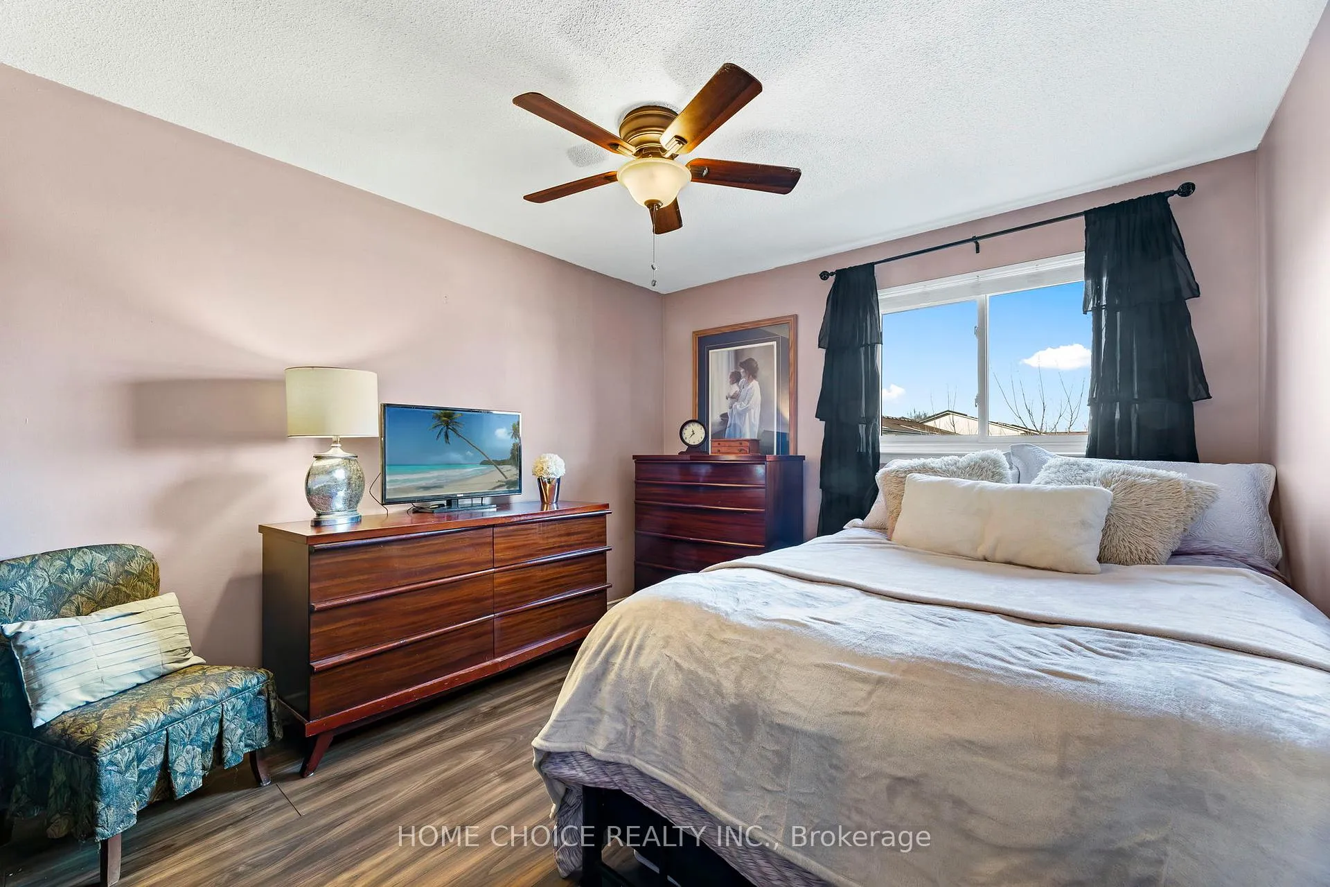 Photo 15 of Unit 38, 120 Nonquon Road W, Oshawa, Centennial — HOMEH