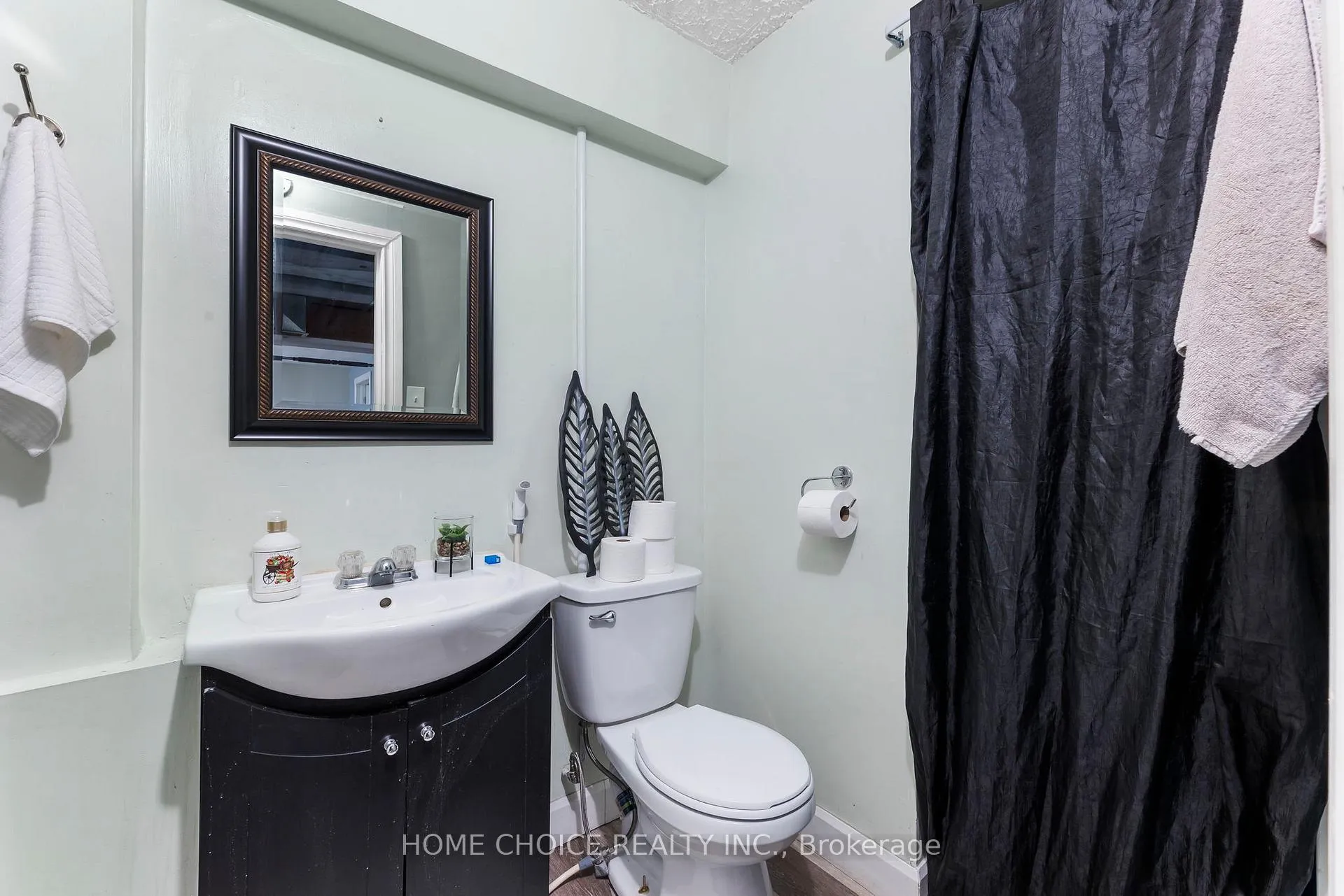 Photo 22 of Unit 38, 120 Nonquon Road W, Oshawa, Centennial — HOMEH