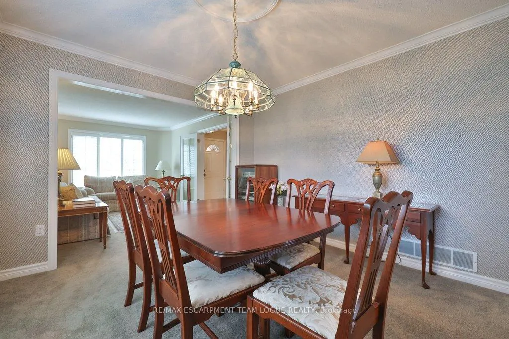 Photo 11 of 2111 Kevin Crescent, Burlington, Headon — HOMEH
