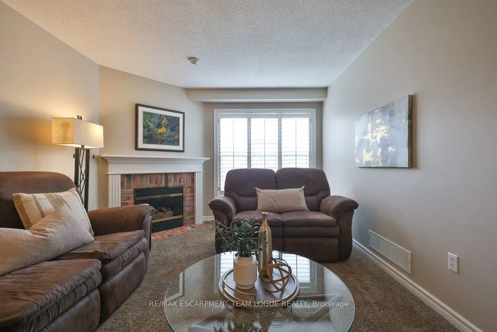 Photo 17 of 2111 Kevin Crescent, Burlington, Headon — HOMEH