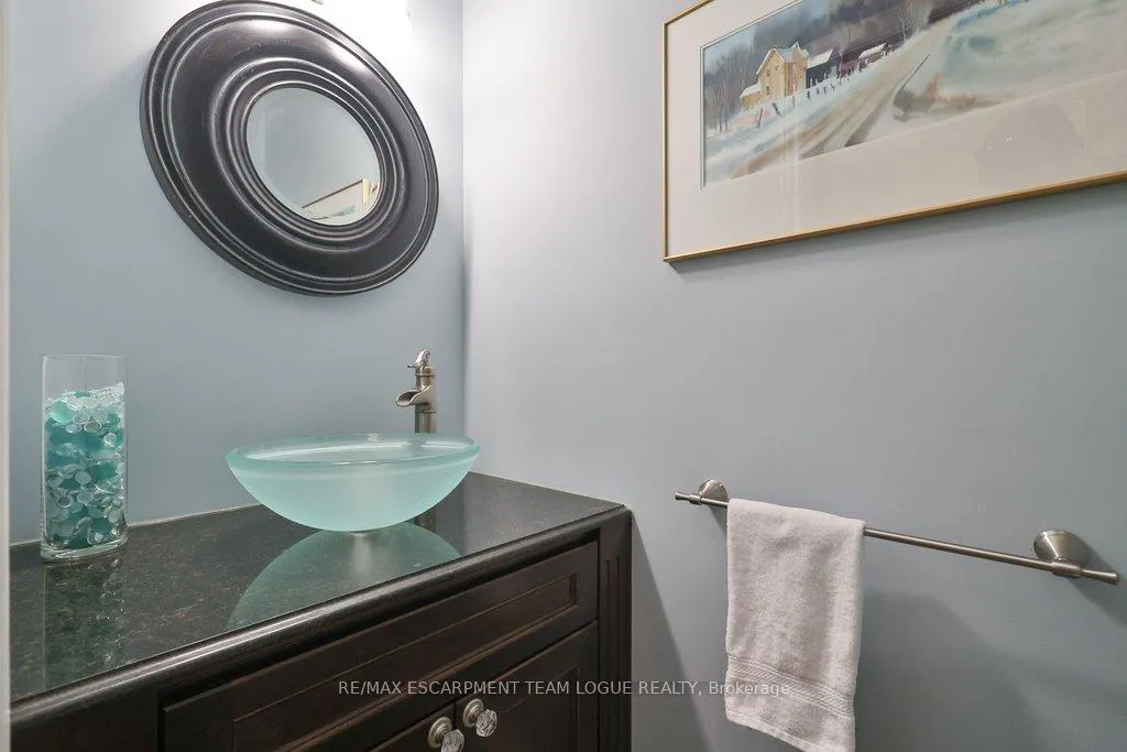 Photo 19 of 2111 Kevin Crescent, Burlington, Headon — HOMEH