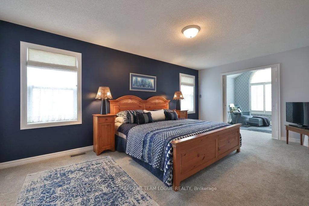 Photo 22 of 2111 Kevin Crescent, Burlington, Headon — HOMEH