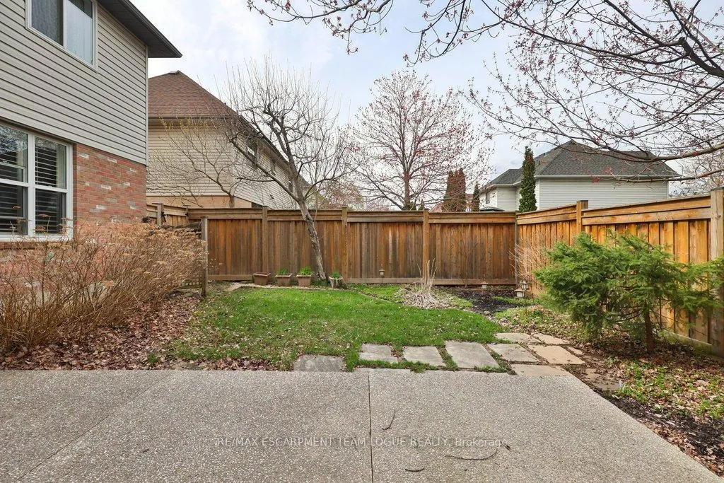 Photo 45 of 2111 Kevin Crescent, Burlington, Headon — HOMEH