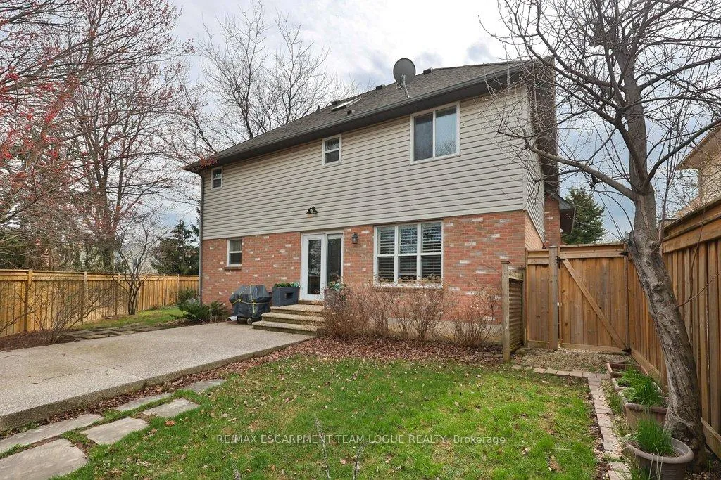 Photo 46 of 2111 Kevin Crescent, Burlington, Headon — HOMEH