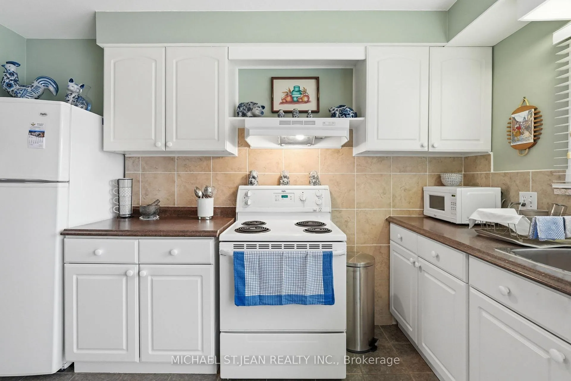 Photo 18 of 54 Bingham Road, Hamilton, McQuesten — HOMEH