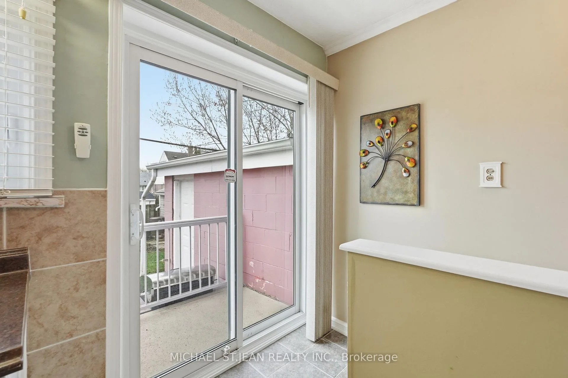 Photo 30 of 54 Bingham Road, Hamilton, McQuesten — HOMEH