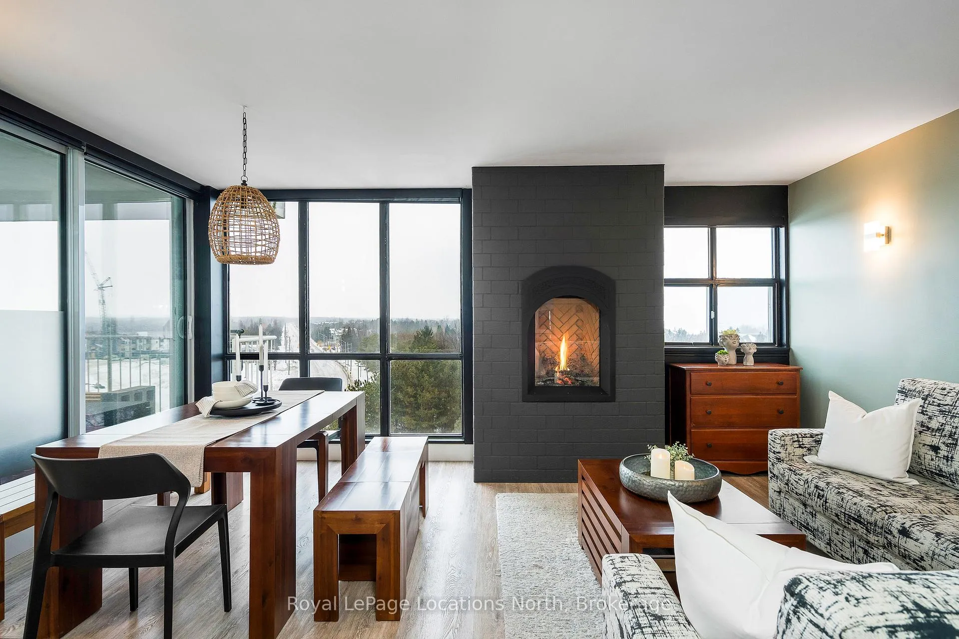 Photo 6 of Unit 901, 24 Ramblings Way, Collingwood — HOMEH