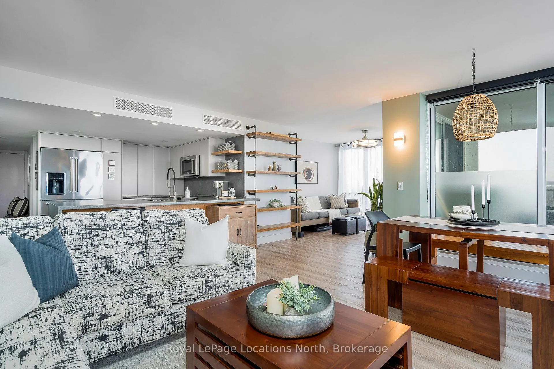 Photo 11 of Unit 901, 24 Ramblings Way, Collingwood — HOMEH