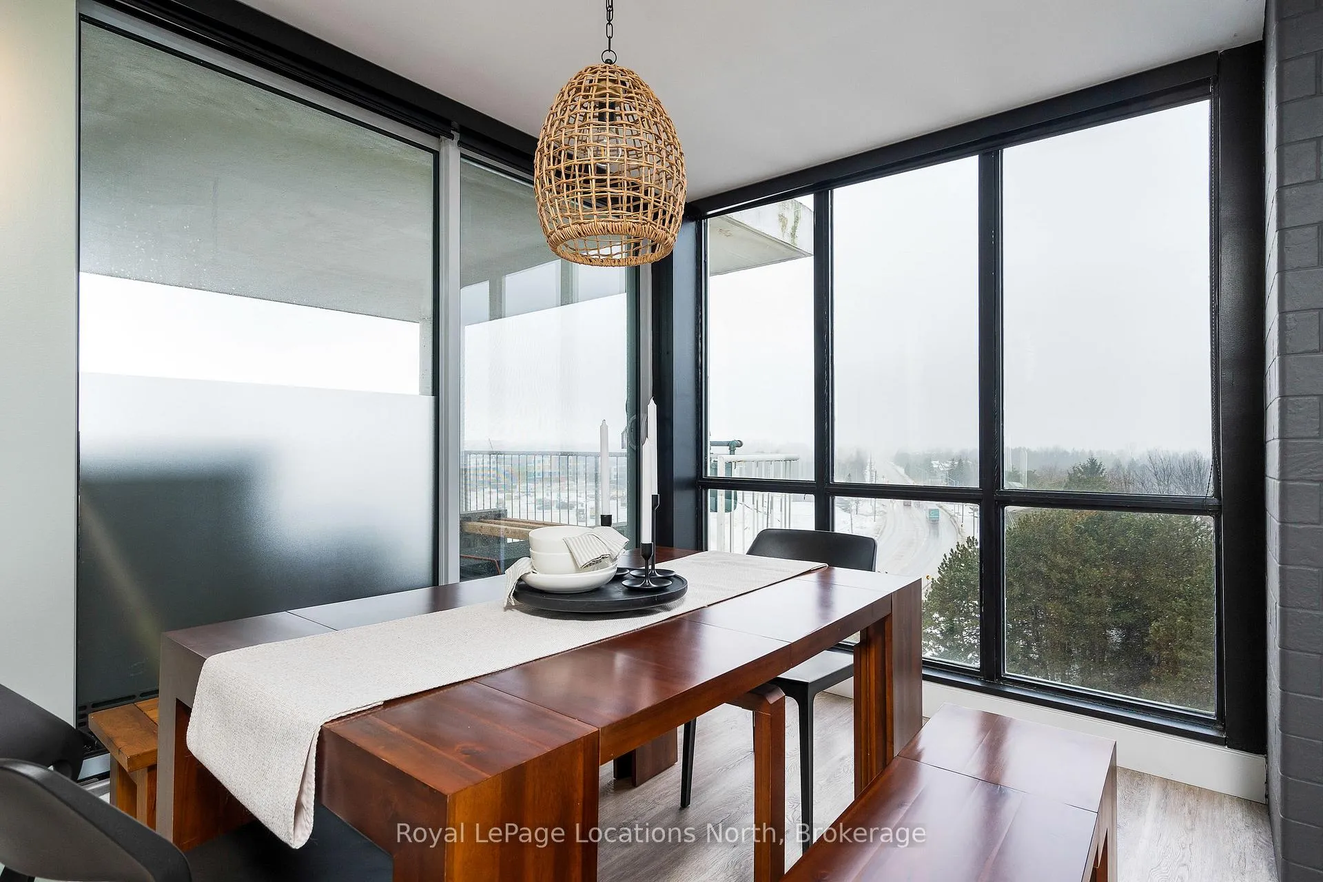 Photo 12 of Unit 901, 24 Ramblings Way, Collingwood — HOMEH