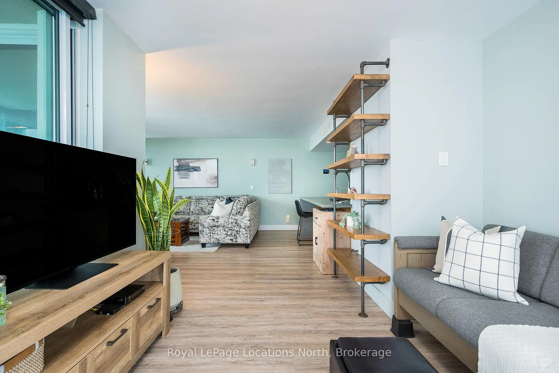 Photo 14 of Unit 901, 24 Ramblings Way, Collingwood — HOMEH