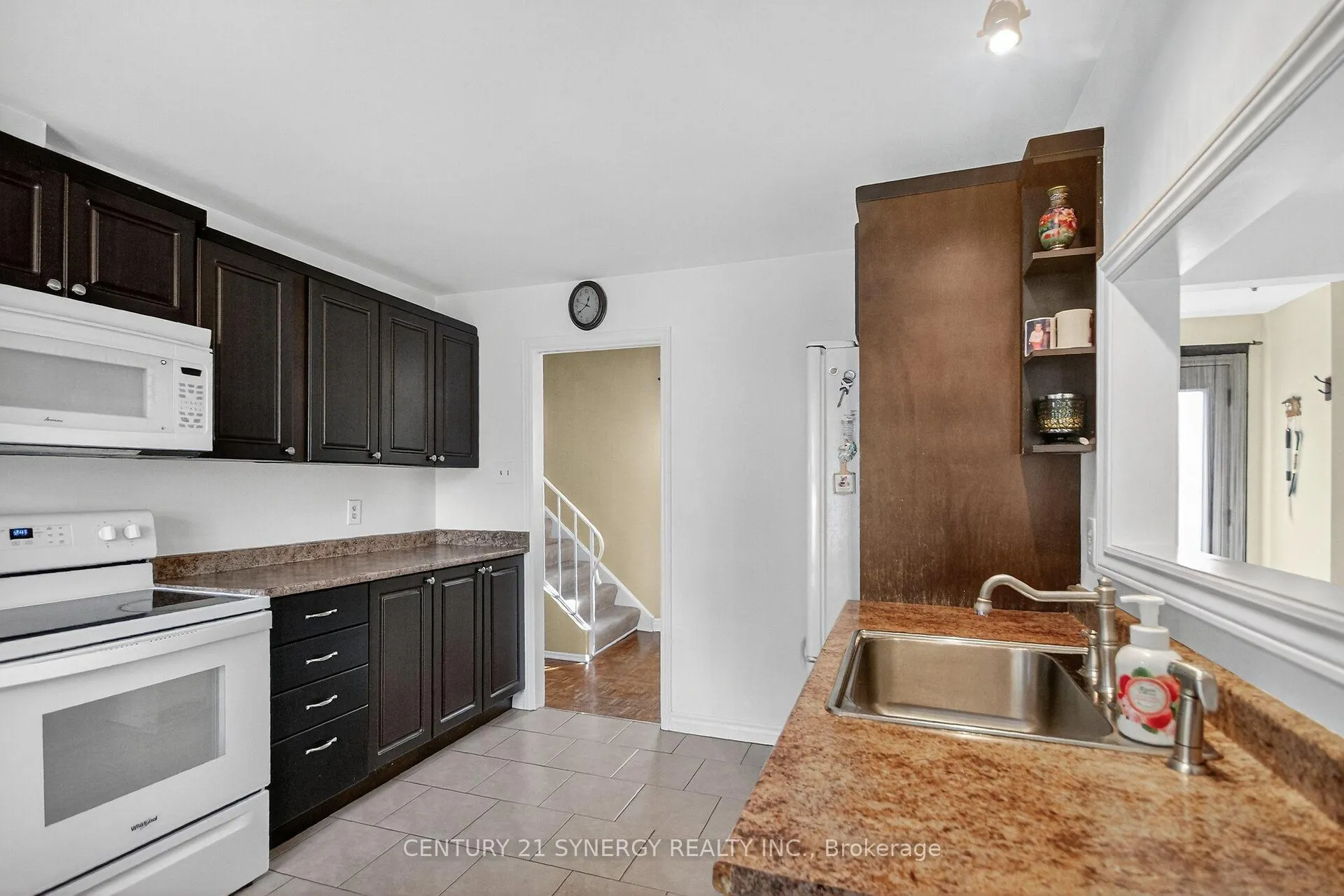Photo 6 of 61 Fieldgate Drive, Ottawa, Barrhaven - Knollsbrook — HOMEH