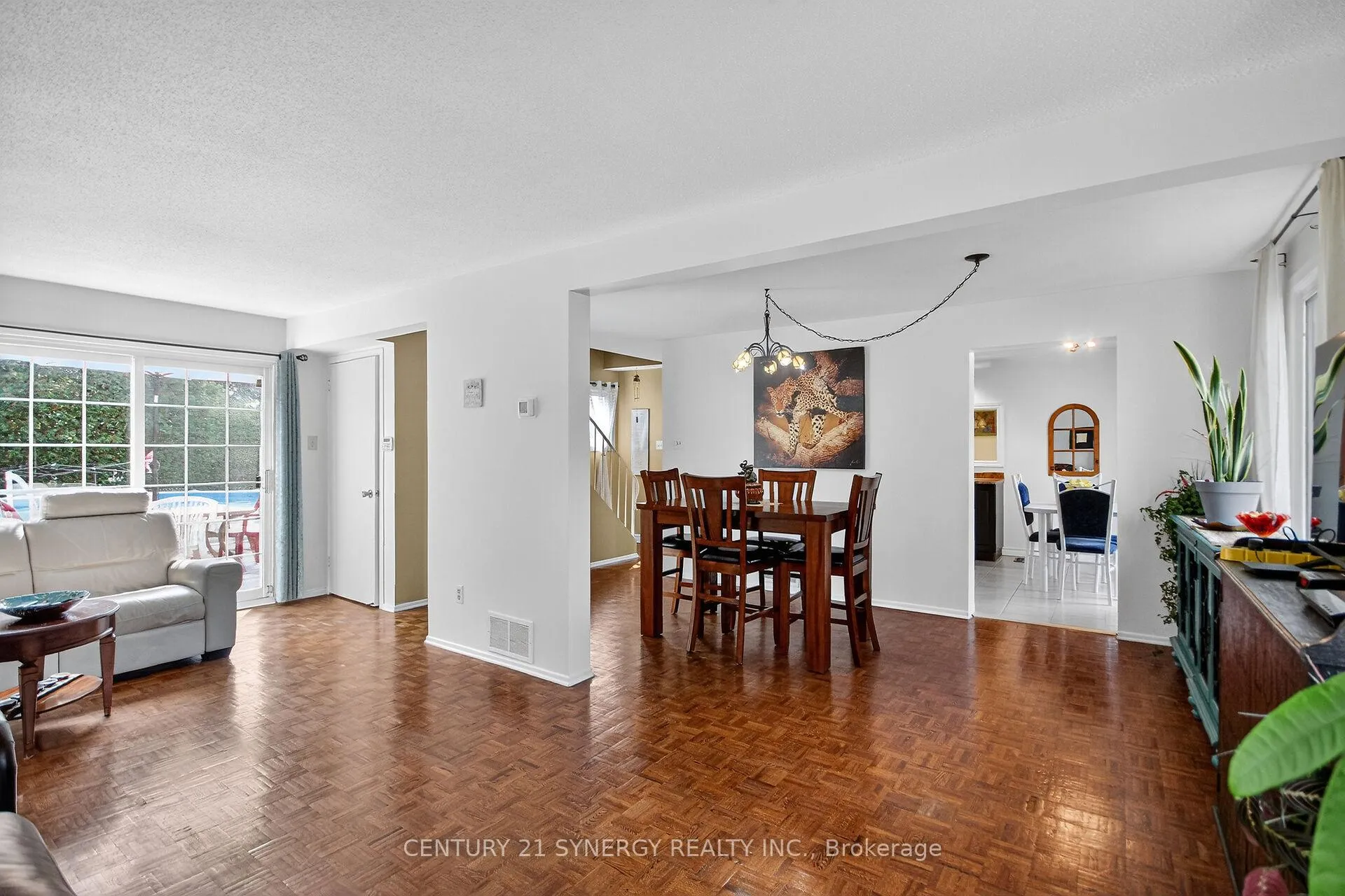 Photo 13 of 61 Fieldgate Drive, Ottawa, Barrhaven - Knollsbrook — HOMEH