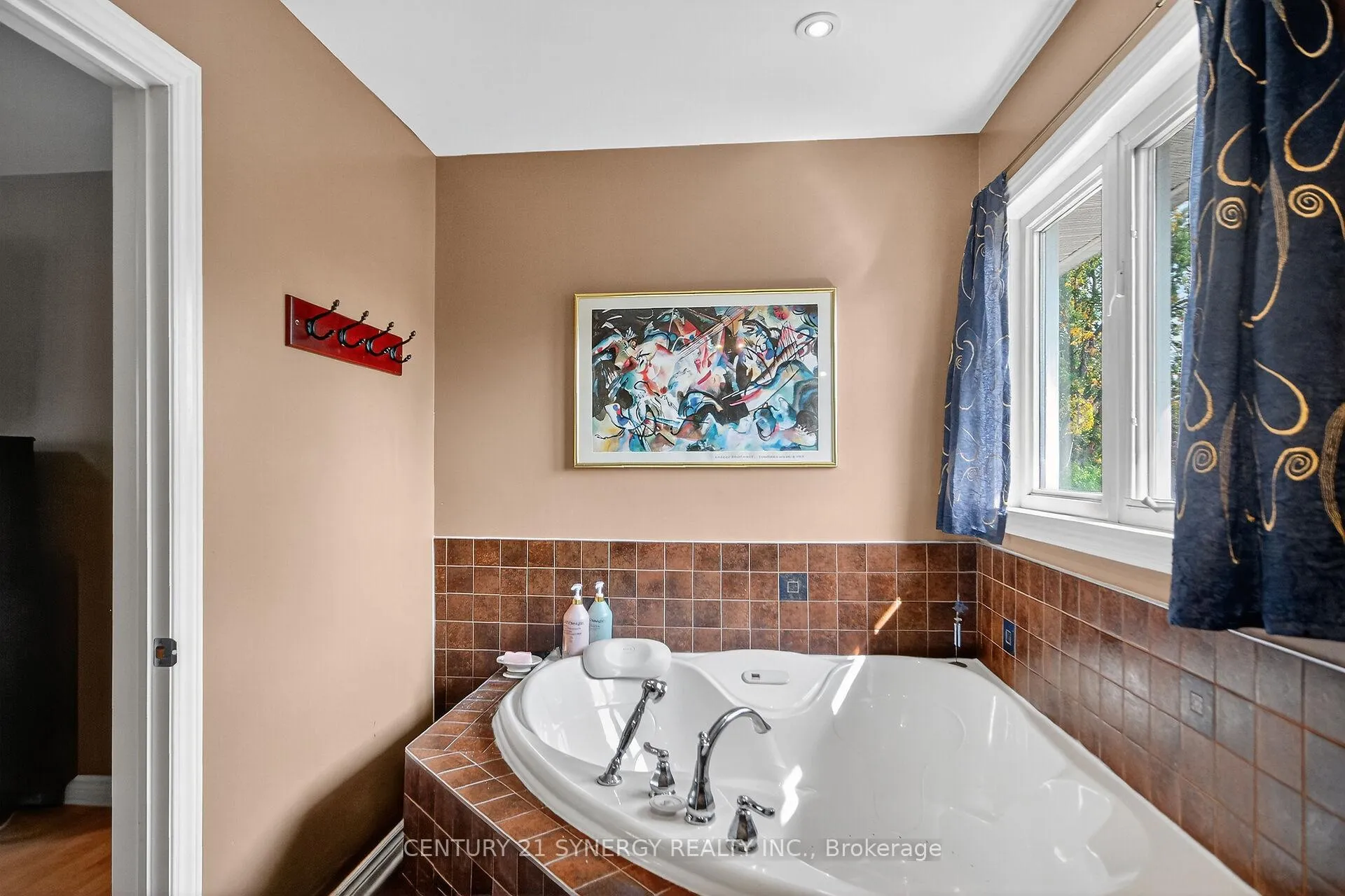 Photo 18 of 61 Fieldgate Drive, Ottawa, Barrhaven - Knollsbrook — HOMEH