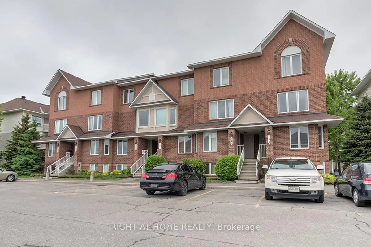 Photo 1 of Unit 47, 128 Bonfield Private, Ottawa, Avalon East — HOMEH