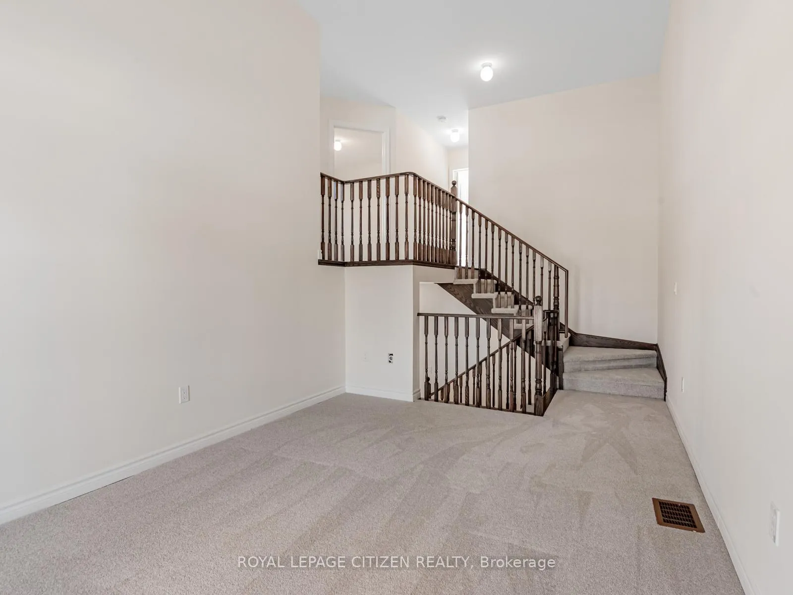 Photo 23 of 7 Wayne Allison Drive, Kitchener, Stanley Park — HOMEH