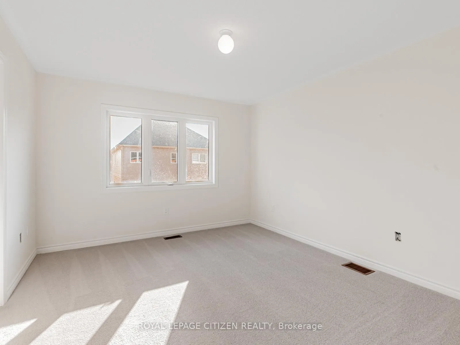 Photo 26 of 7 Wayne Allison Drive, Kitchener, Stanley Park — HOMEH