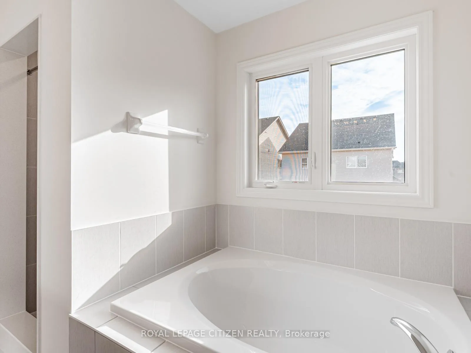 Photo 30 of 7 Wayne Allison Drive, Kitchener, Stanley Park — HOMEH