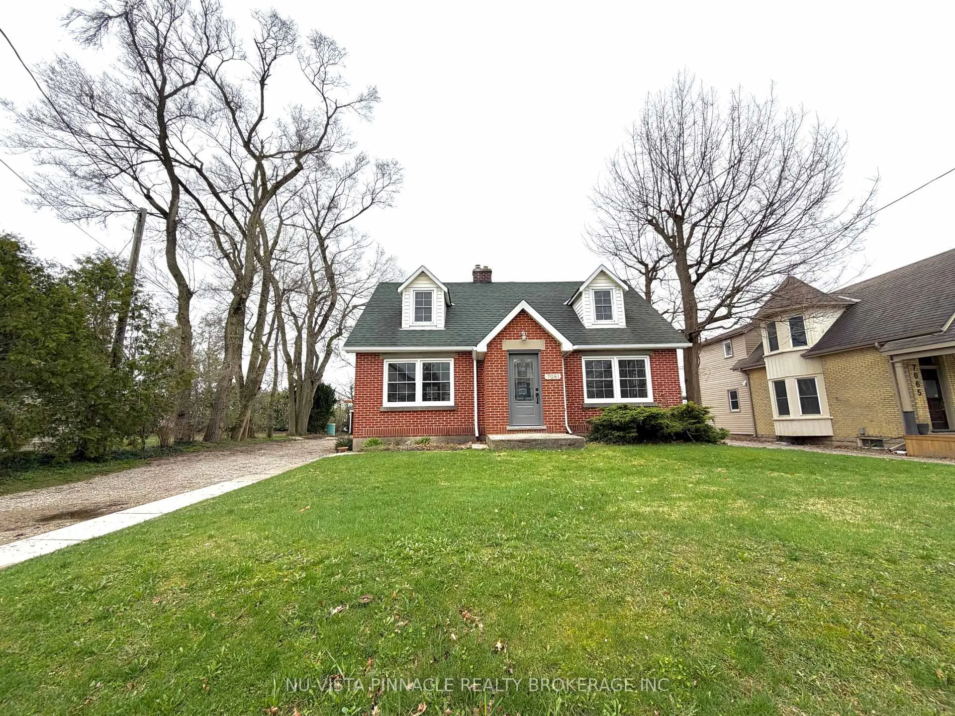 Photo 1 of 7061 Longwoods Road, London, South MM — HOMEH