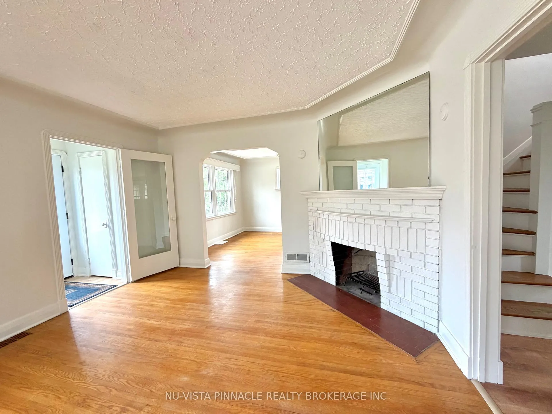 Photo 10 of 7061 Longwoods Road, London, South MM — HOMEH