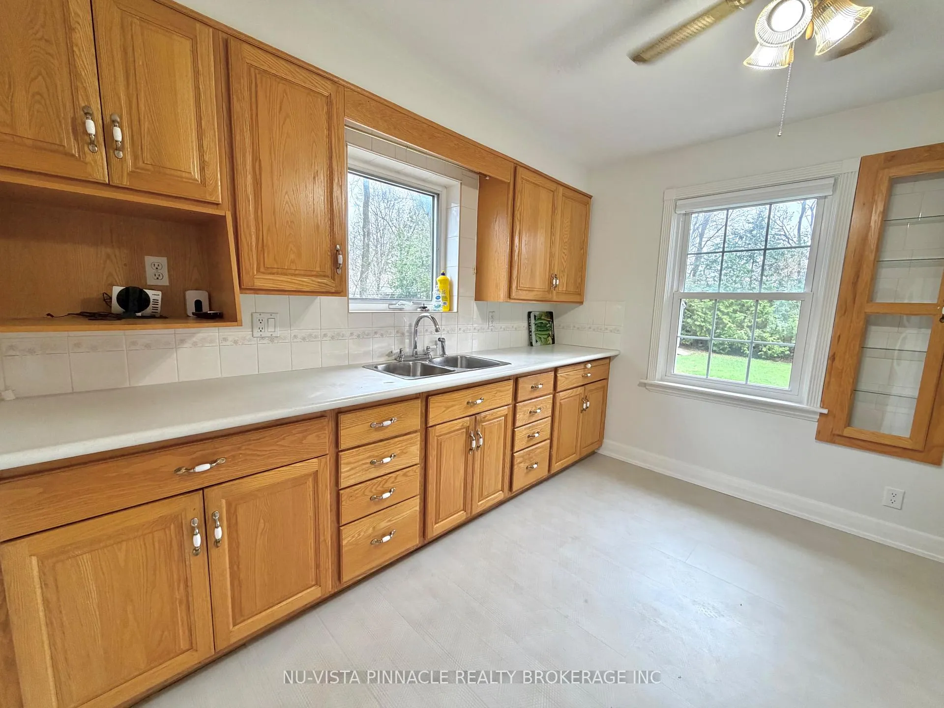 Photo 14 of 7061 Longwoods Road, London, South MM — HOMEH