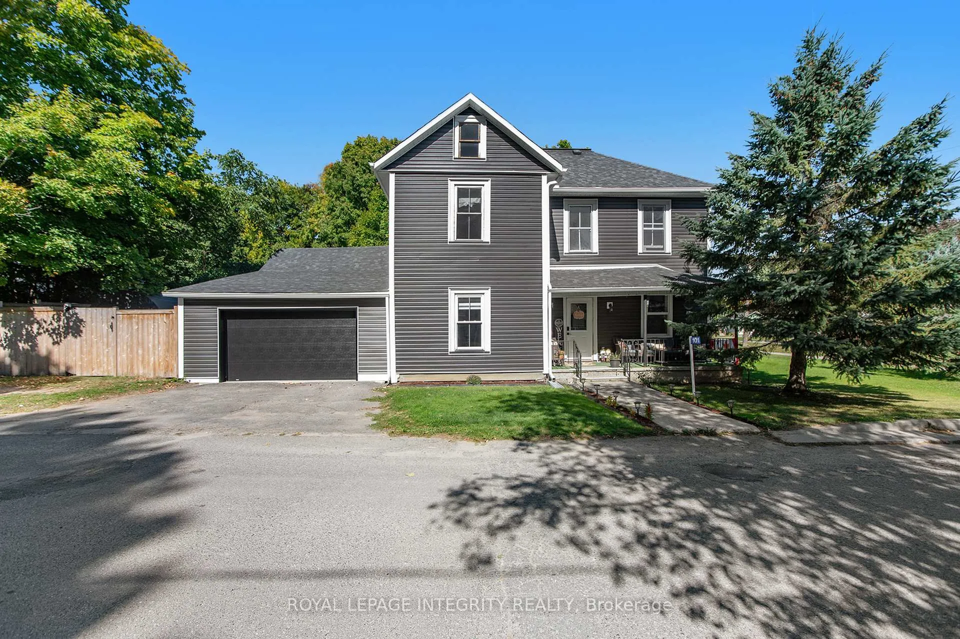 Photo 1 of 101 Paul Drive, Lanark Highlands, Lanark Highlands (Lanark Village) — HOMEH