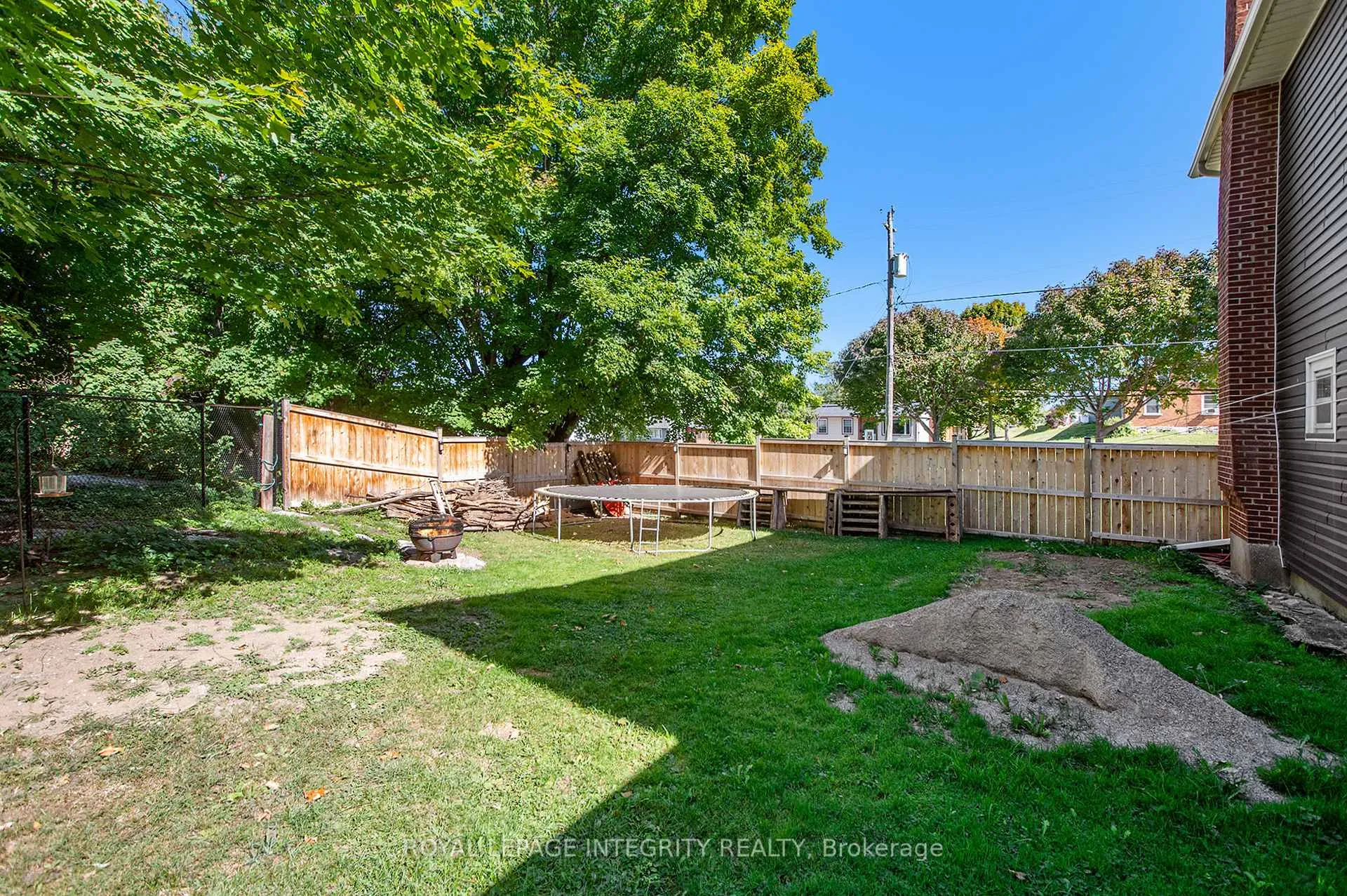 Photo 20 of 101 Paul Drive, Lanark Highlands, Lanark Highlands (Lanark Village) — HOMEH