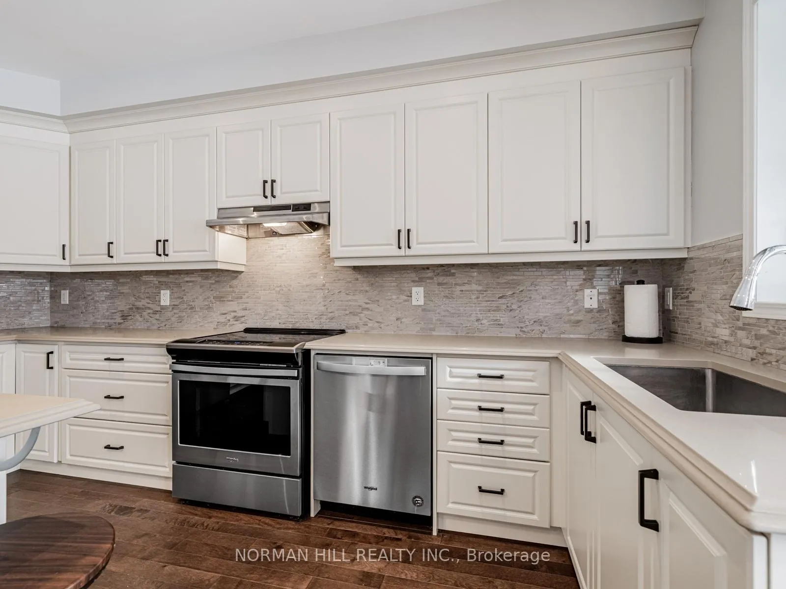 Photo 15 of 17 St Anne Way, Vaughan, Kleinburg — HOMEH