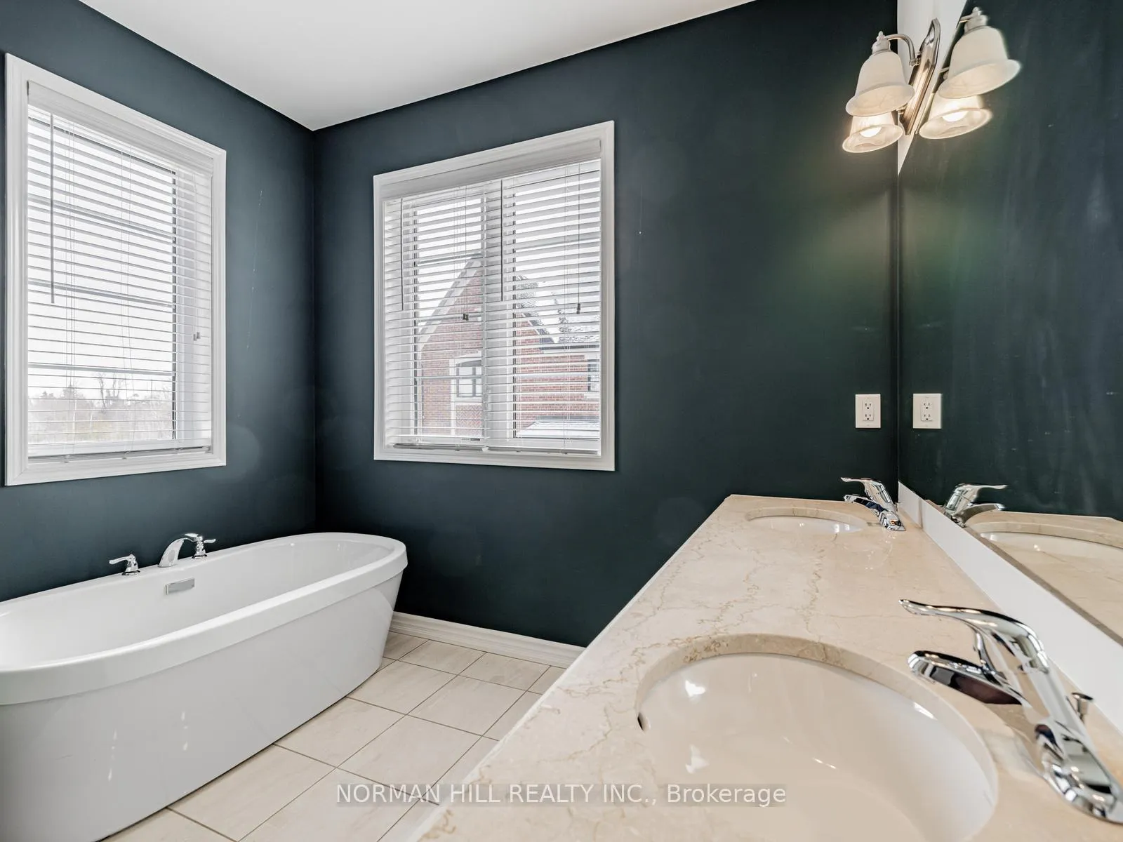 Photo 23 of 17 St Anne Way, Vaughan, Kleinburg — HOMEH