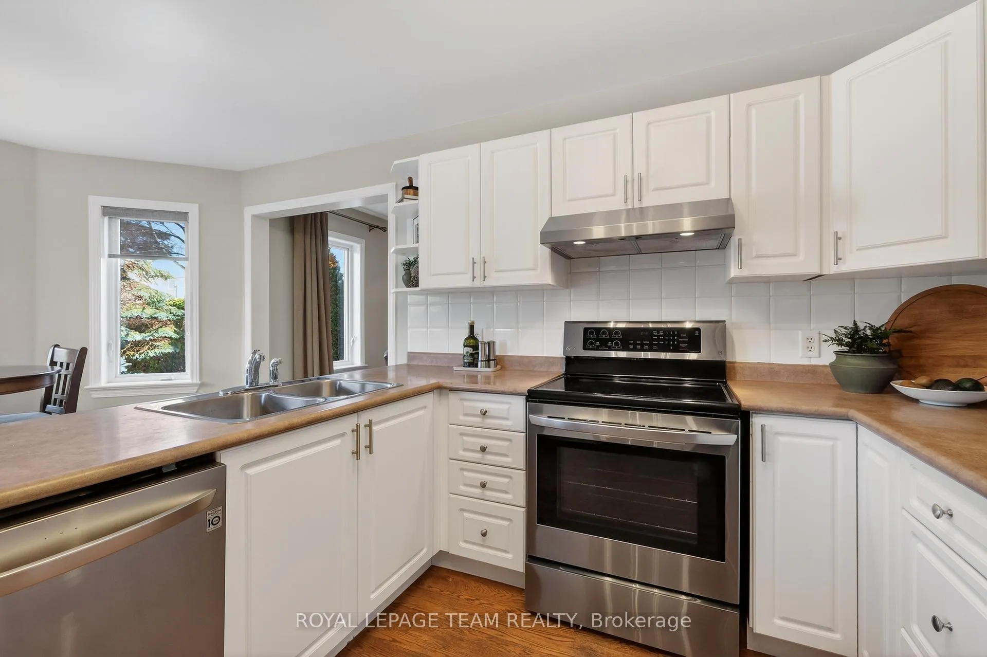 Photo 16 of 13 Granite Ridge Drive, Ottawa, Stittsville (Central) — HOMEH