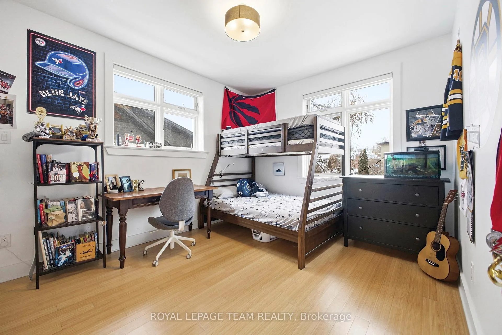 Photo 17 of 483 Golden Avenue, Ottawa, McKellar/Highland — HOMEH