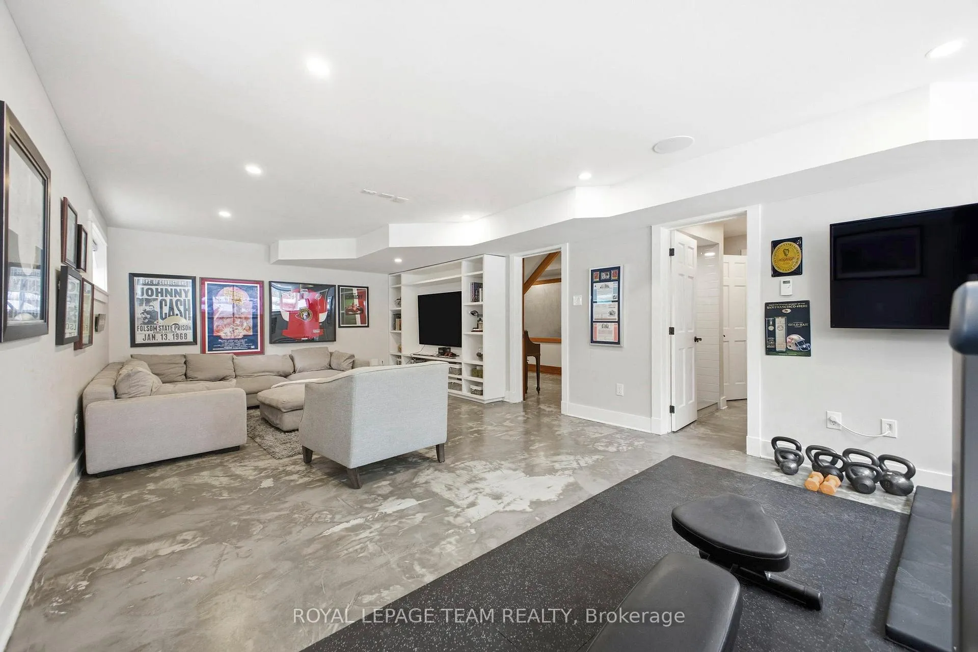 Photo 25 of 483 Golden Avenue, Ottawa, McKellar/Highland — HOMEH