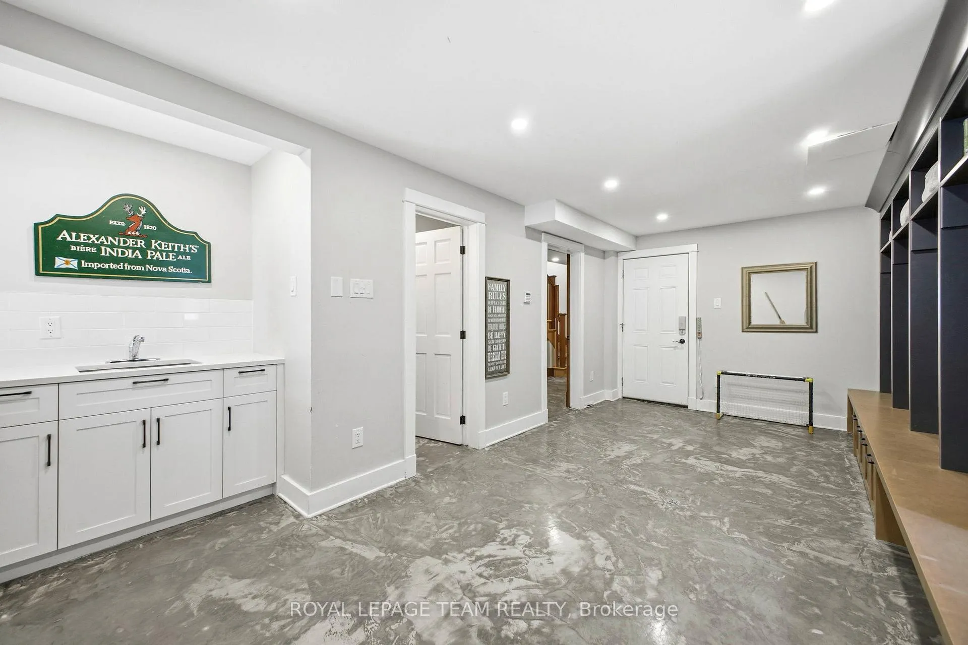 Photo 30 of 483 Golden Avenue, Ottawa, McKellar/Highland — HOMEH
