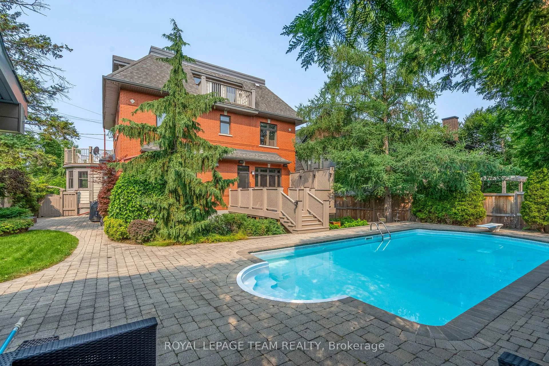 Photo 35 of 483 Golden Avenue, Ottawa, McKellar/Highland — HOMEH