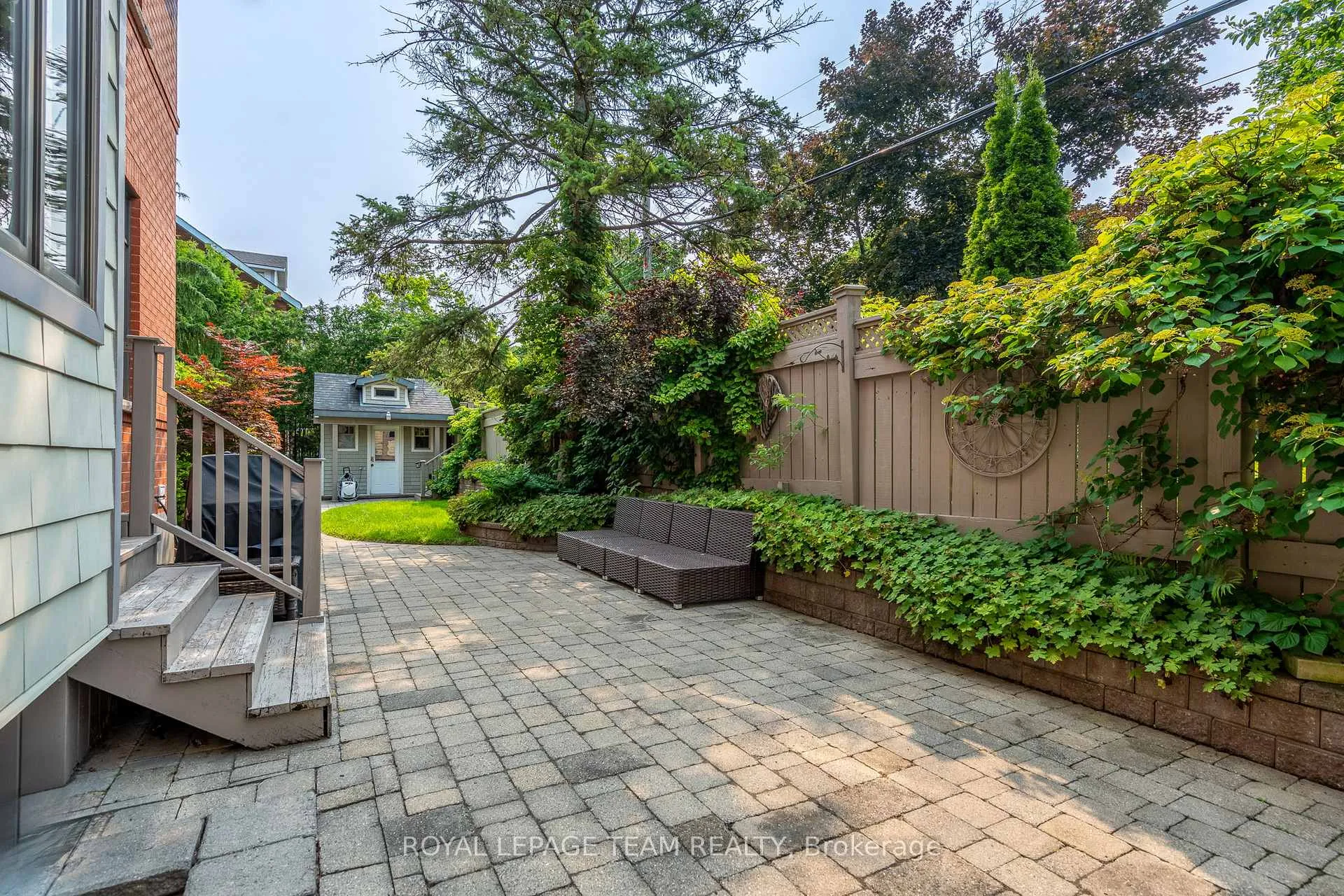 Photo 37 of 483 Golden Avenue, Ottawa, McKellar/Highland — HOMEH