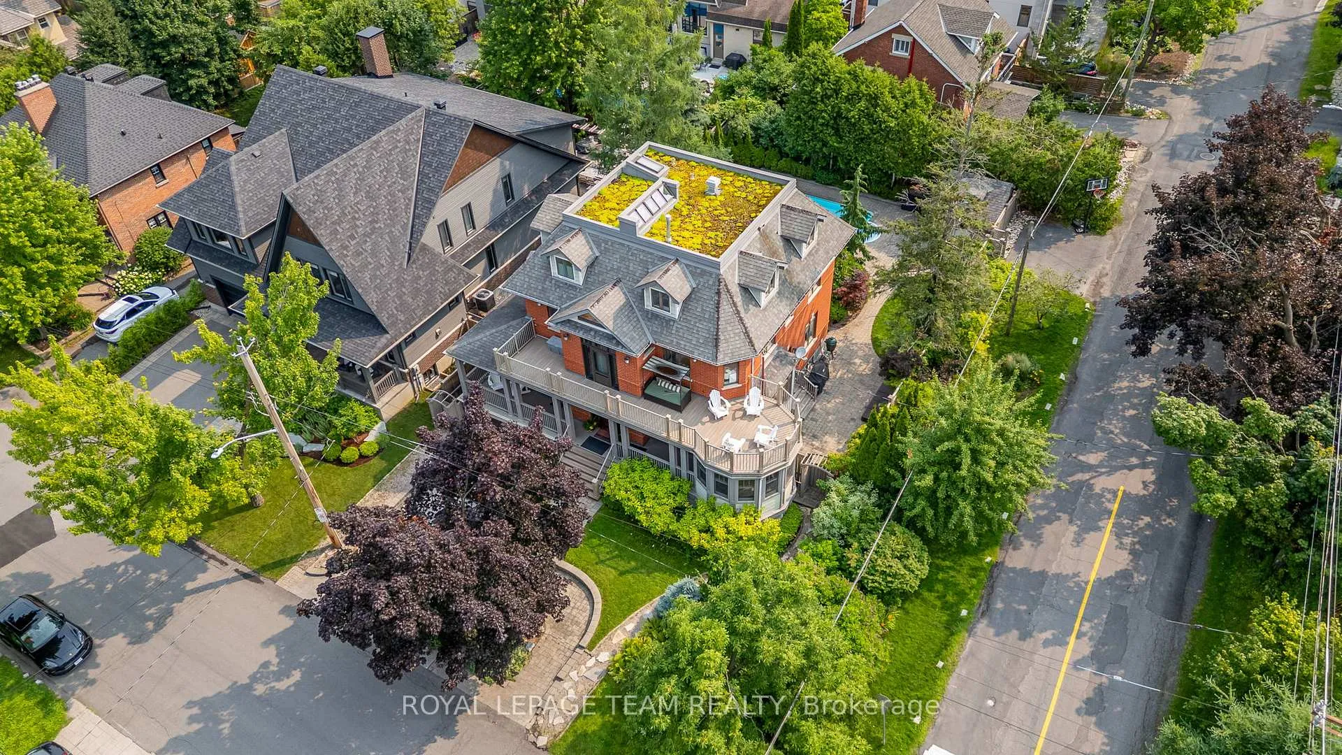 Photo 42 of 483 Golden Avenue, Ottawa, McKellar/Highland — HOMEH