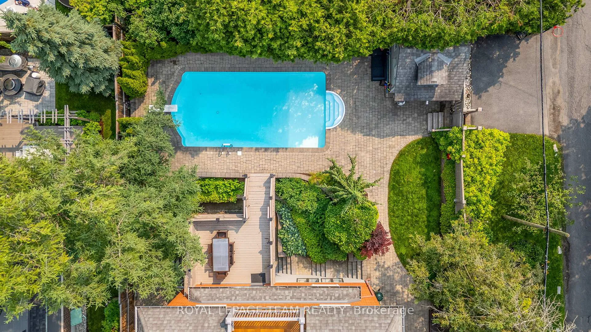 Photo 45 of 483 Golden Avenue, Ottawa, McKellar/Highland — HOMEH